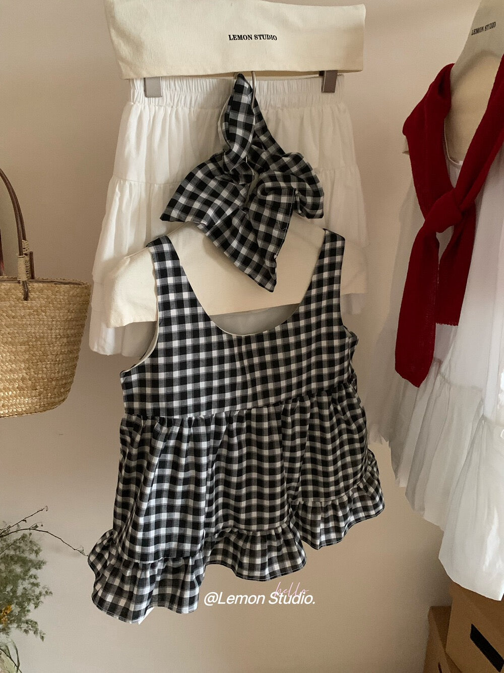 Sweet Plaid Sleeveless Vest Top