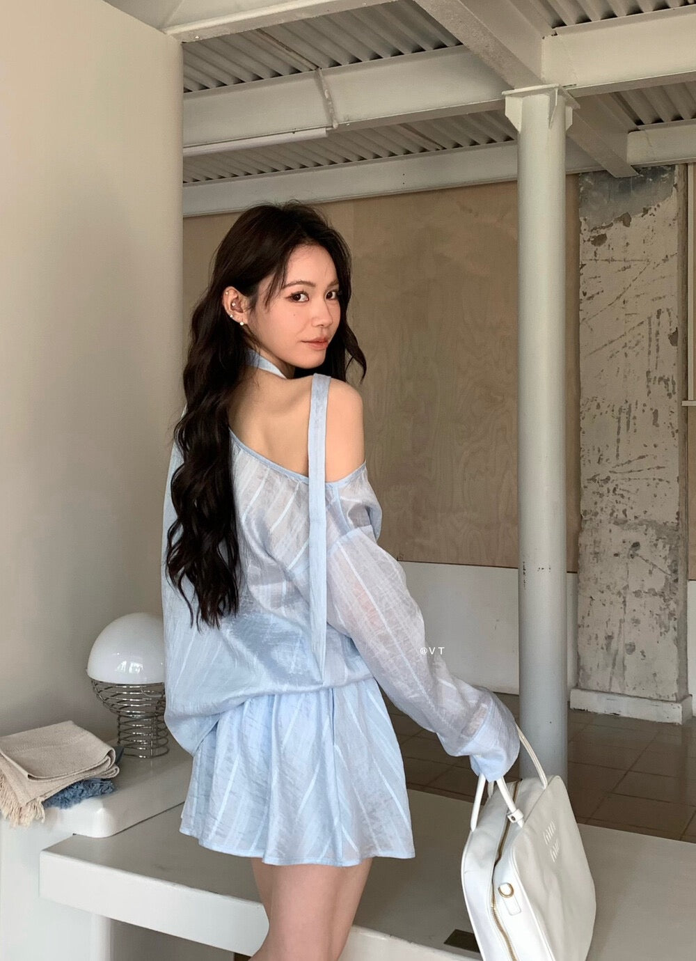 Vertical striped blue loose-fitting top + shorts set