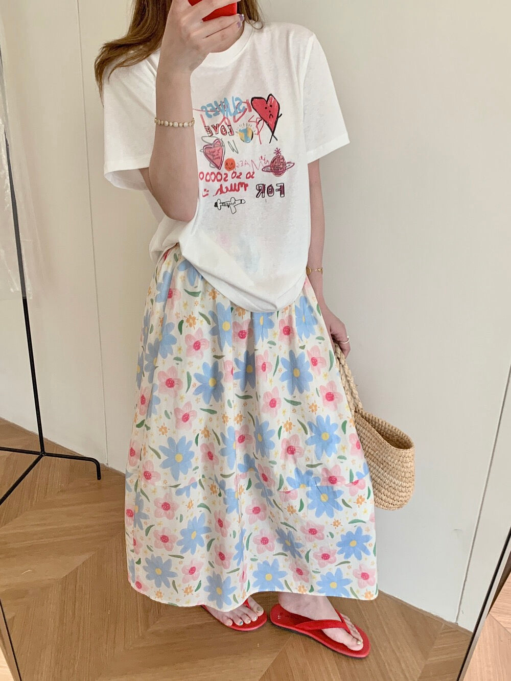 Versatile slim floral maxi skirt